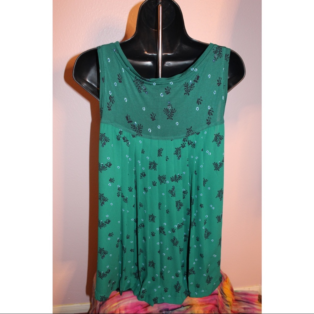 LOFT- Green Tank Top